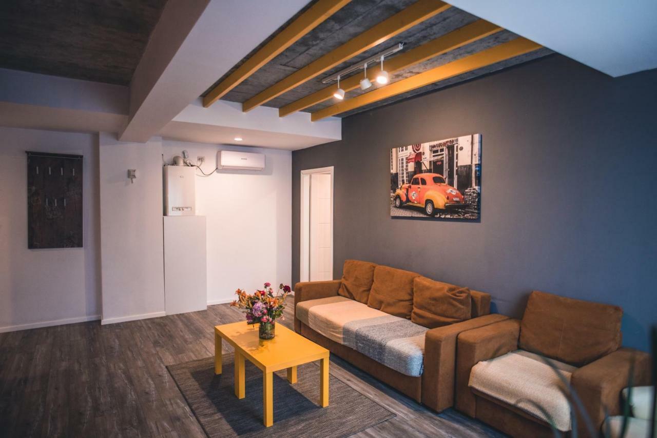 Teodoroiu Nr. 5 Aparthotel Крайова Екстериор снимка