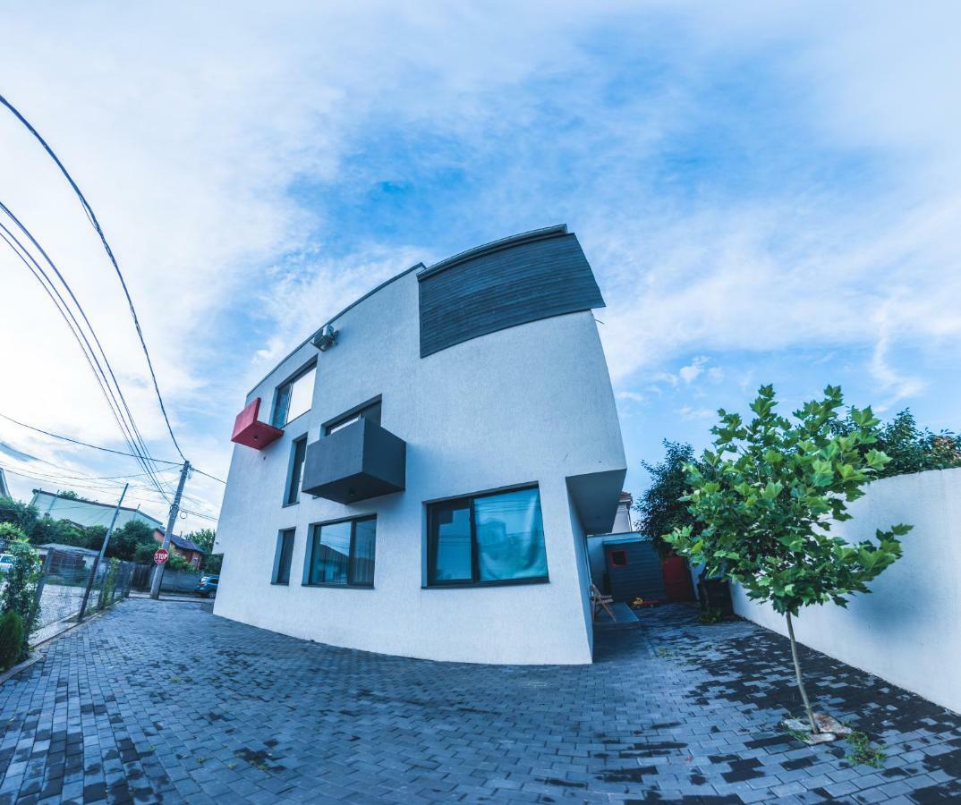Teodoroiu Nr. 5 Aparthotel Крайова Екстериор снимка