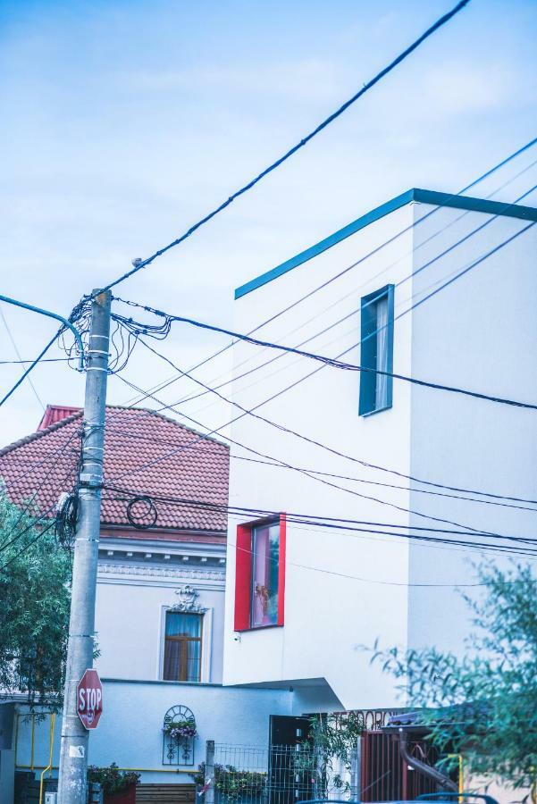 Teodoroiu Nr. 5 Aparthotel Крайова Екстериор снимка